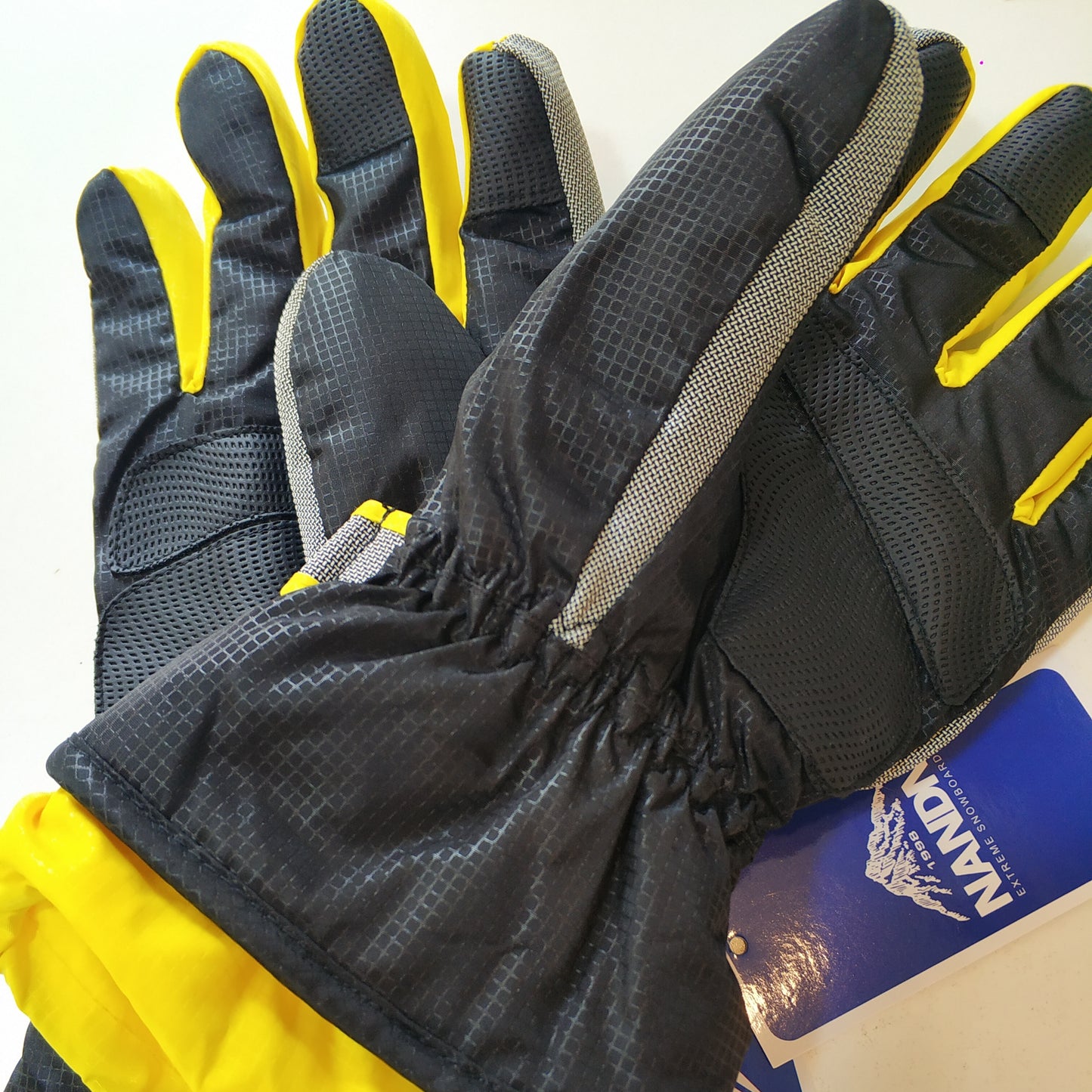 Waterproof , Windproof Ski Gloves for Men, Women , Kids, Skiing Snowboarding Winter Sports