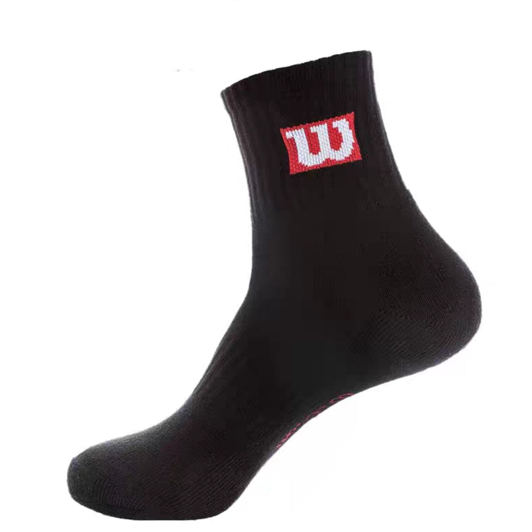 Wilson Sports Tennis Badminton Socks - Free Sizing