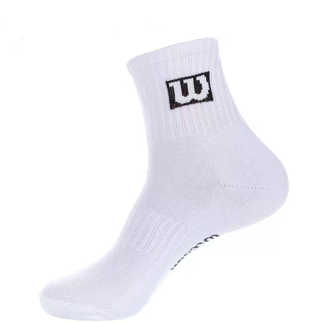 Wilson Sports Tennis Badminton Socks - Free Sizing